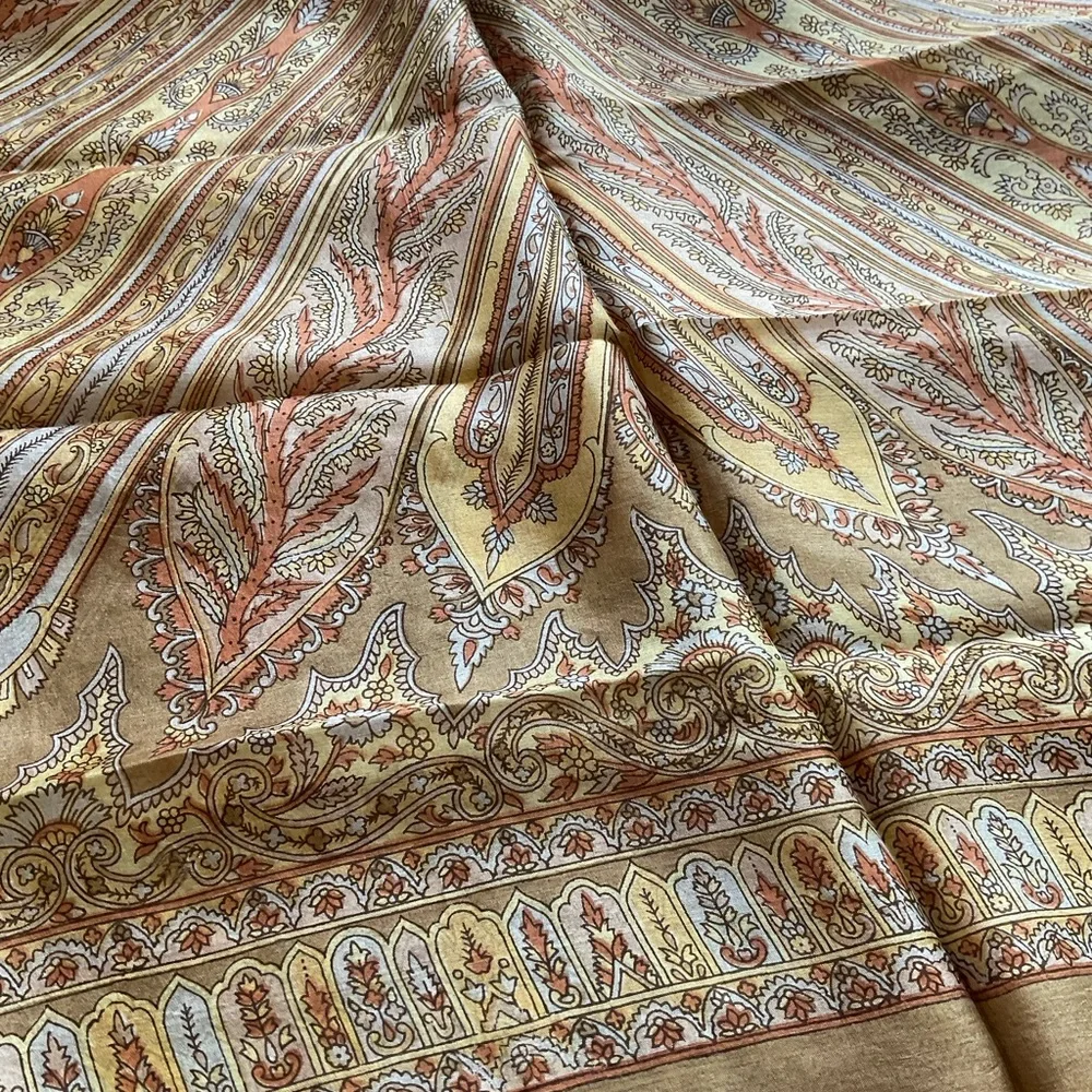PRINCE SILKS 100% Silk Scarf - Made in Kashmir Gorgeous Fall Colors 40 x 40” NWT